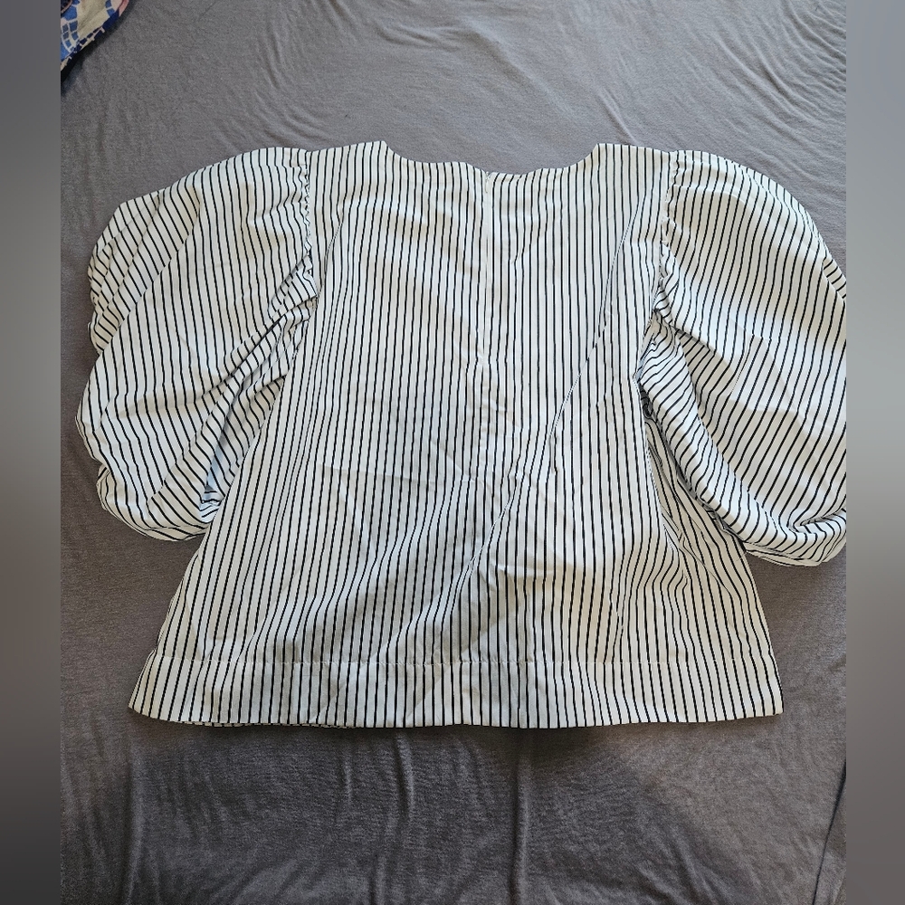 Maeve White and Gray Boxy Ruffled Blouse - Picture 2 of 3